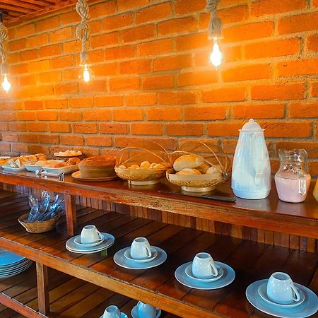 Pousada E Restaurante Casarao パッサ・クアトロ エクステリア 写真